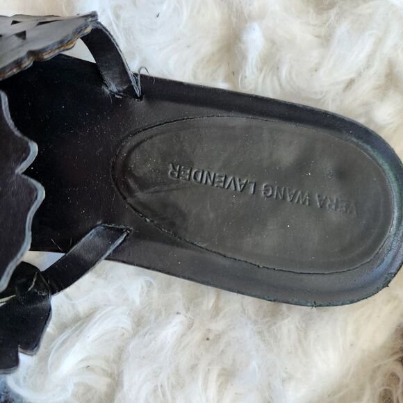 Vera wang Lavender label black sandals - Picture 8 of 13